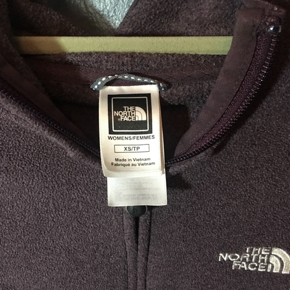 North face hoodie - Picture 2 of 3